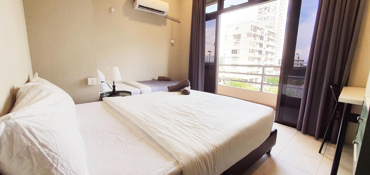 Suitetrails - Penginapan4U near Gurney Paragon
