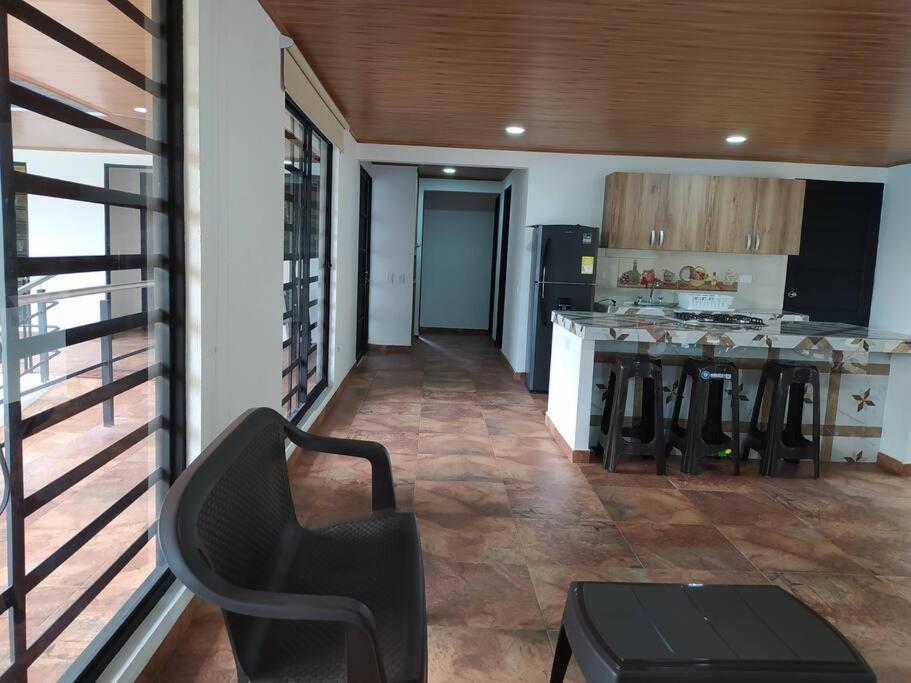 Cueva los Armadillos Lodge, Cabaña, Piscina, Inte. - Housity
