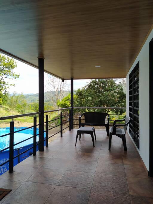 Cueva los Armadillos Lodge, Cabaña, Piscina, Inte. - Housity