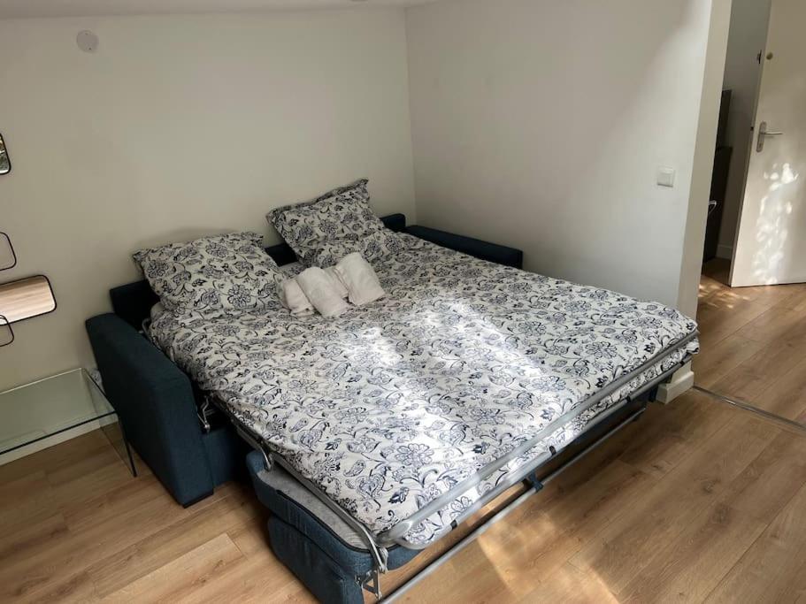 Paris : charmant 2 pièces au calme - Housity
