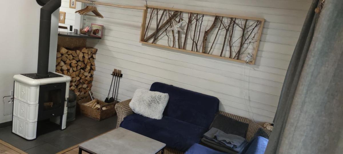 Chatky u potoka - chatička č.2 - Housity