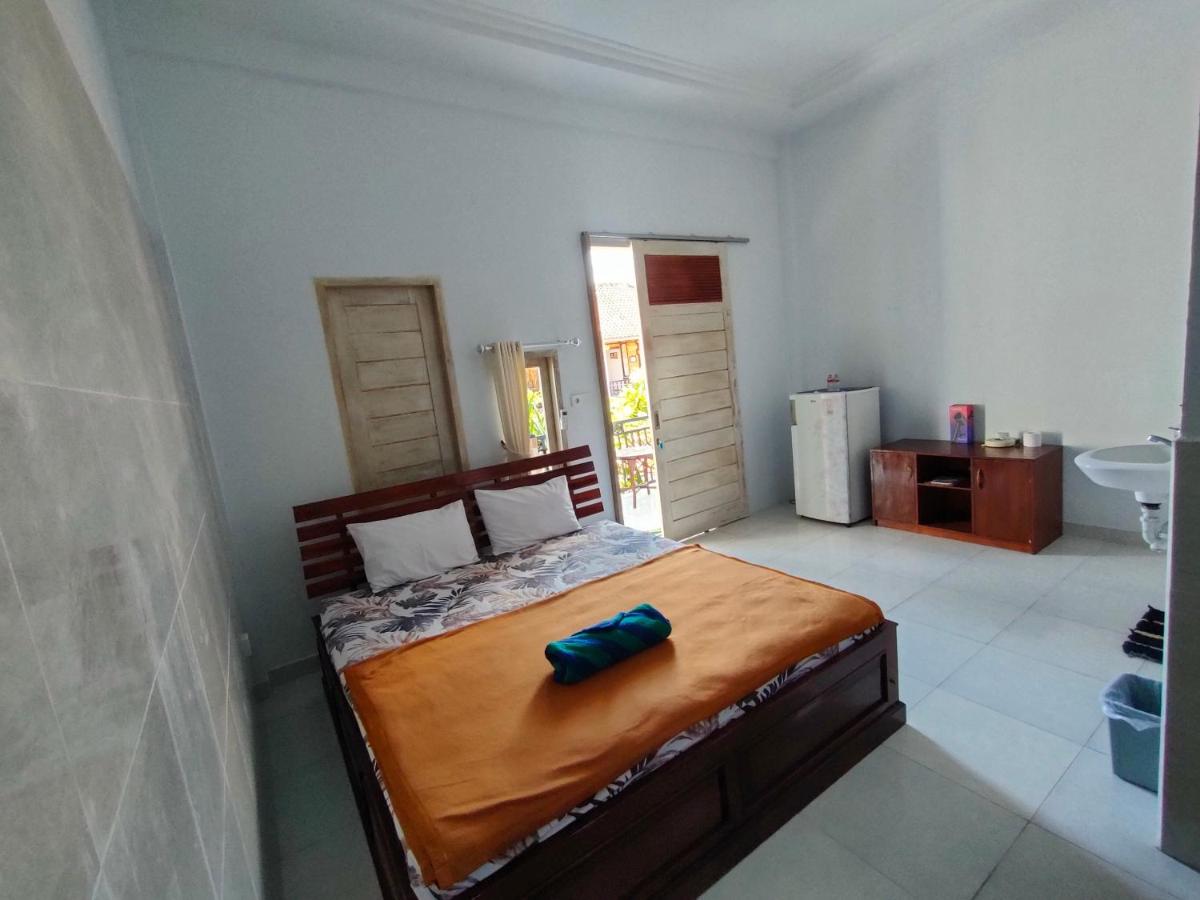 Roy Guest House - Housity