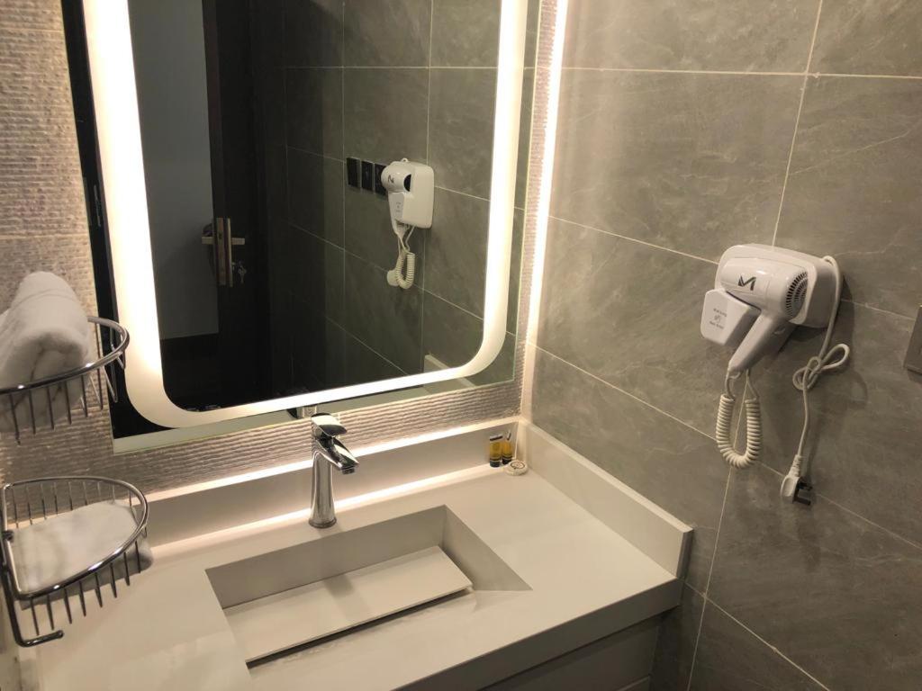 أجنحة موطن أثير ، Atheer Furnished Apartments - Housity