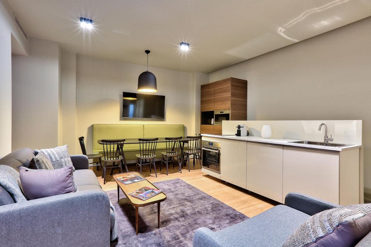 139 - Urban Pretty Duplex in Saint-Germain - Housity