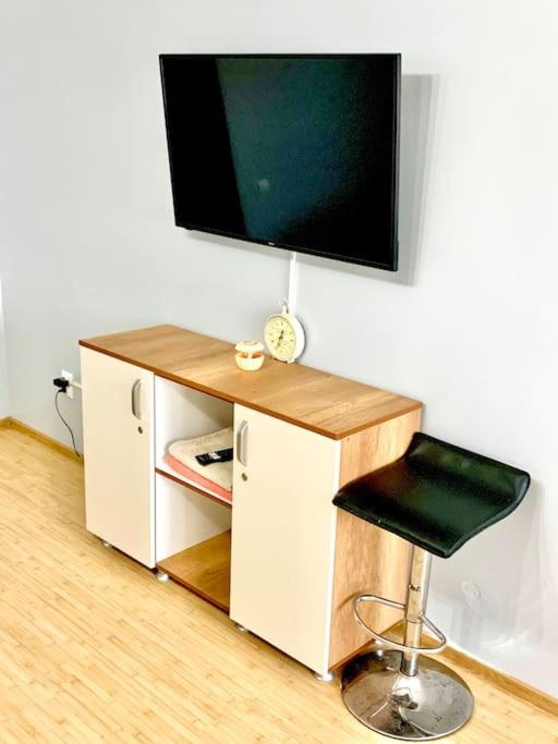 Gorgeous studio for rent - Hizvo
