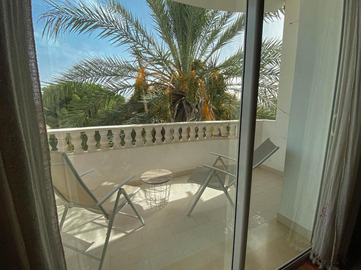 Charming Suite Central to Downtown and Airport - Housity