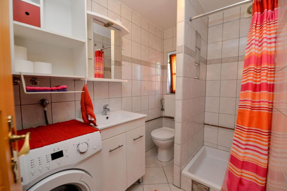 OAK COTTAGE - Housity
