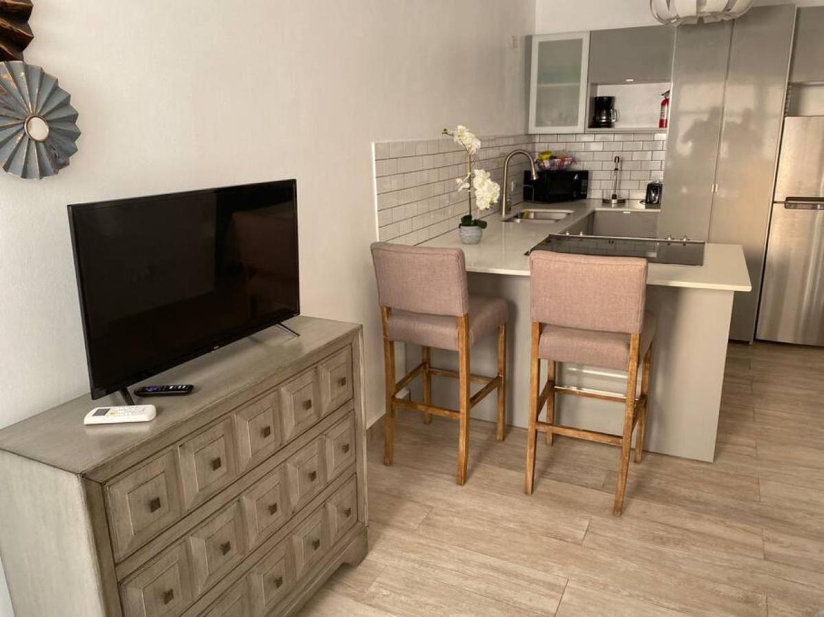 Ocean Park Beach The Oasis # 5 - 2min 2 beach San Juan - Housity