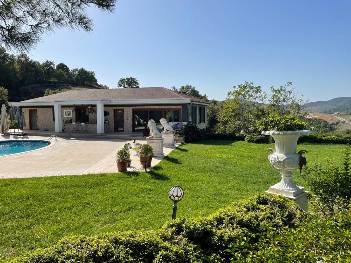 Büyükbalkan Mansion, Charming Farmhouse, Altınova Yalova - Housity