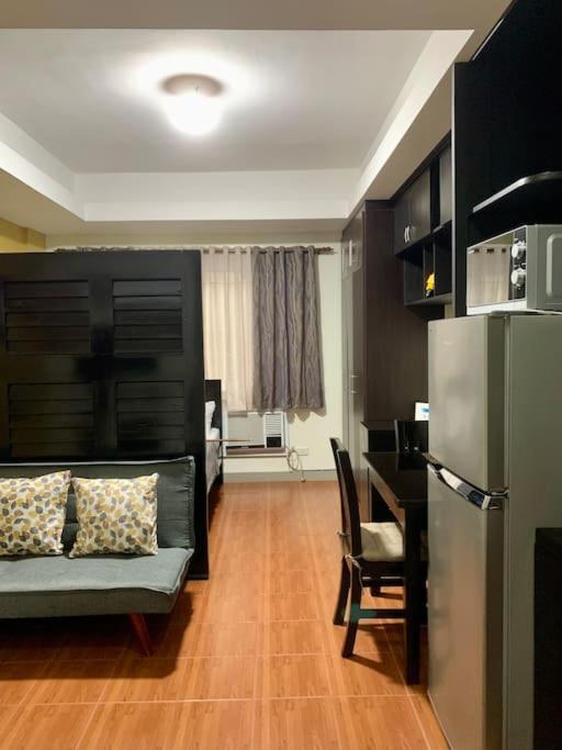 Cozy Condo in Tagaytay City - Housity