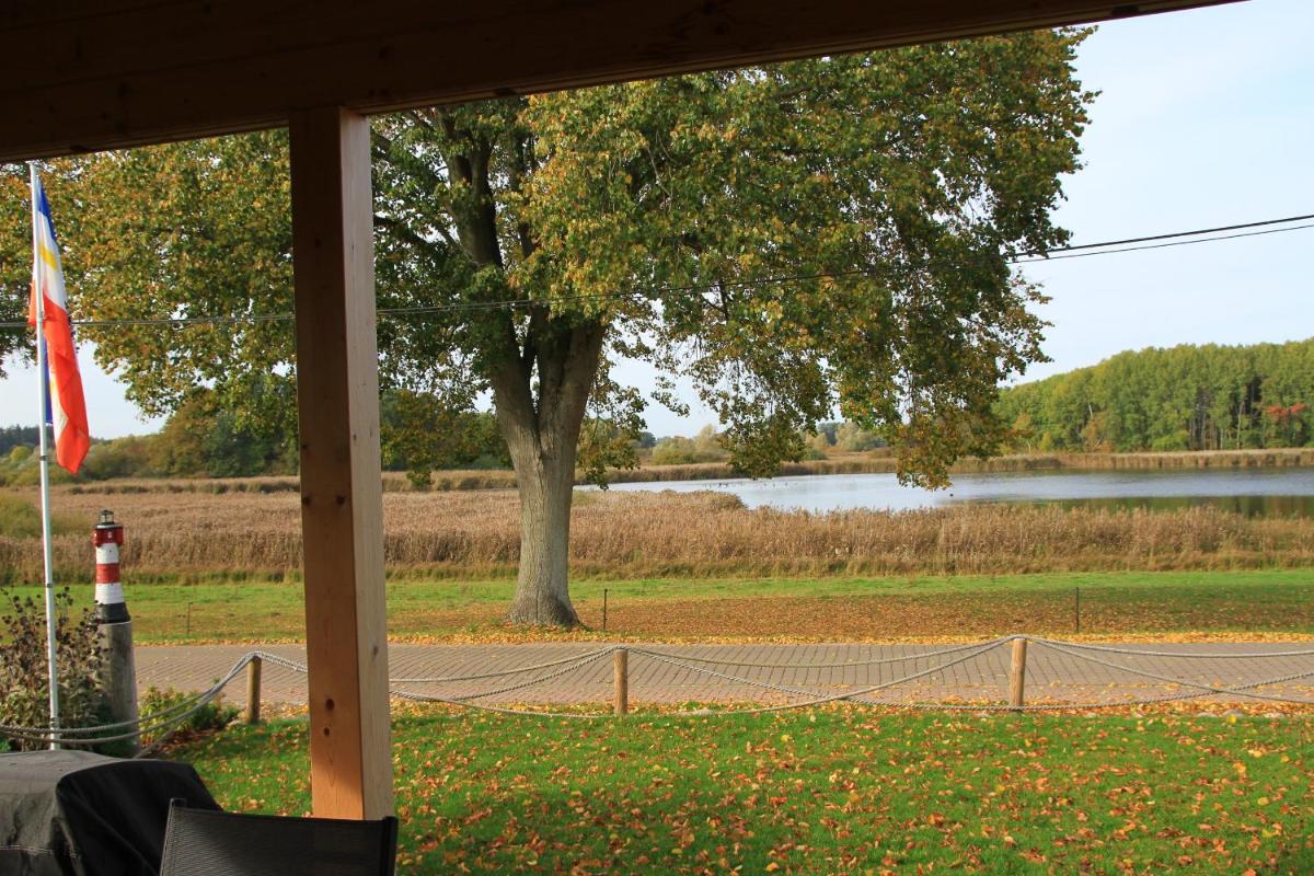 Ferienhäuser Seeblick - Housity