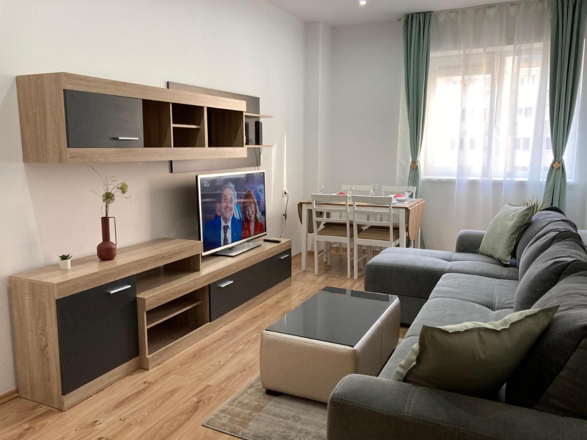 LAROKA HOUSE Rin Grand Residence Modern Apartment - Housity