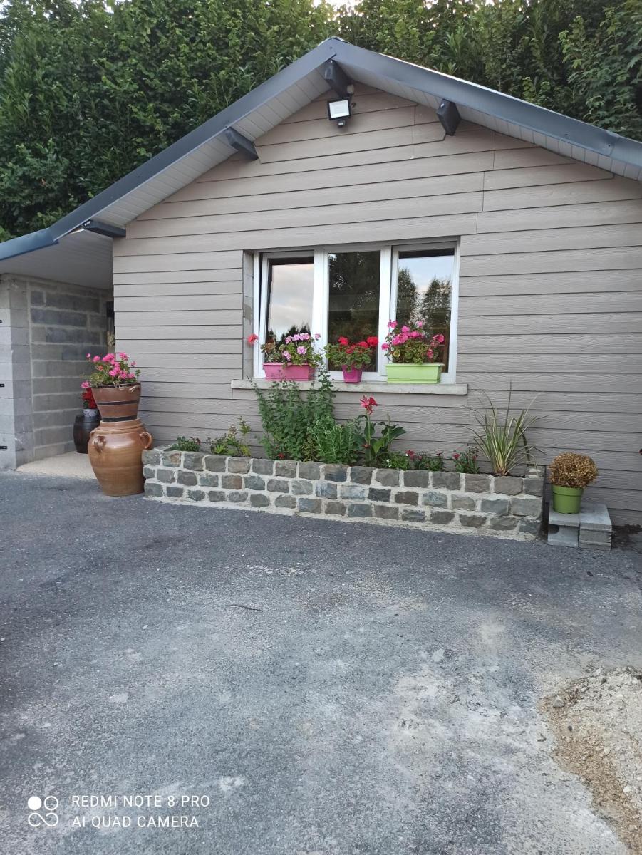 Maisonnette indépendante 4 personnes jardin terrasse - Housity