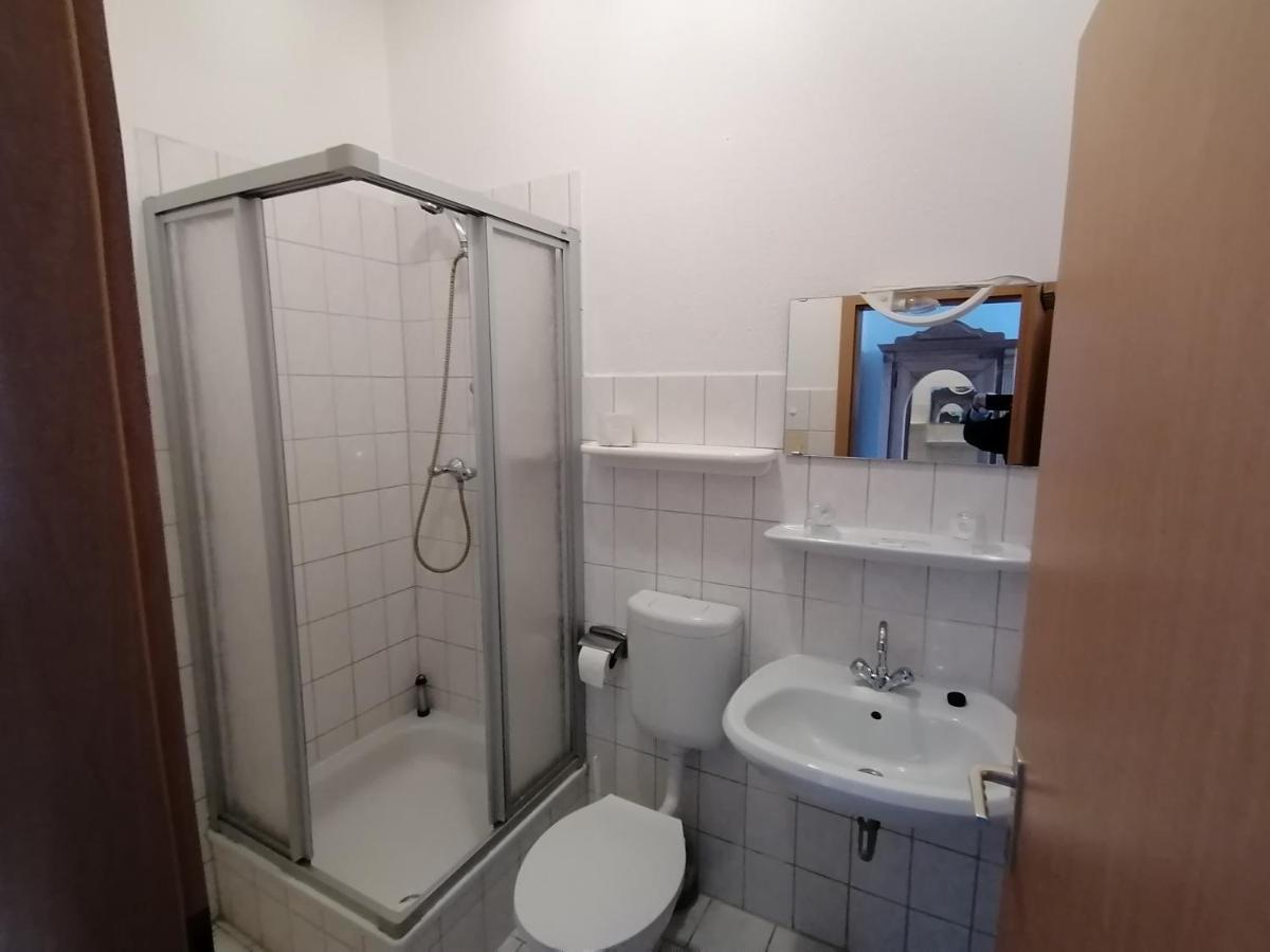Landhotel Storchenkrug - Housity