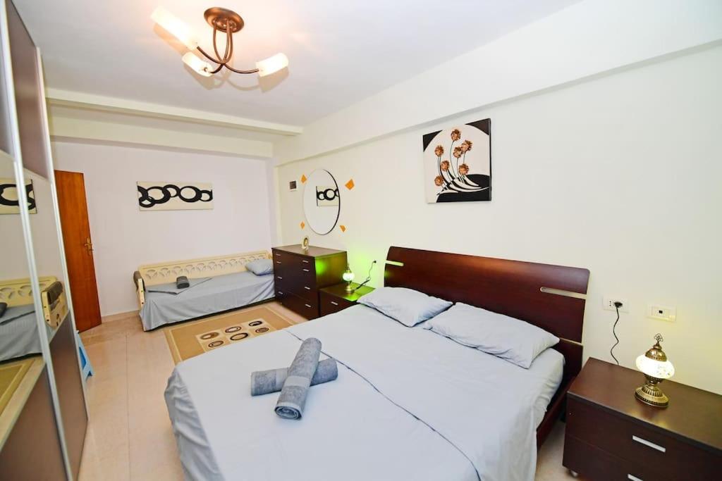 ARSI FLAT city center - Housity