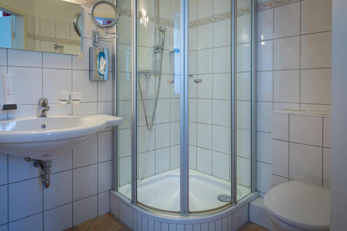 Hotel & Restaurant Waldschlösschen - Housity