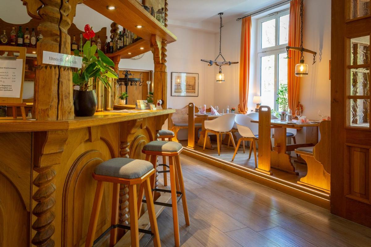 Hotel & Restaurant Waldschlösschen - Housity