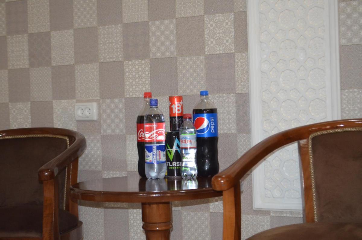Retro Amir Hotel - Housity