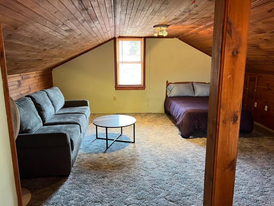 High Peaks Haven - Housity