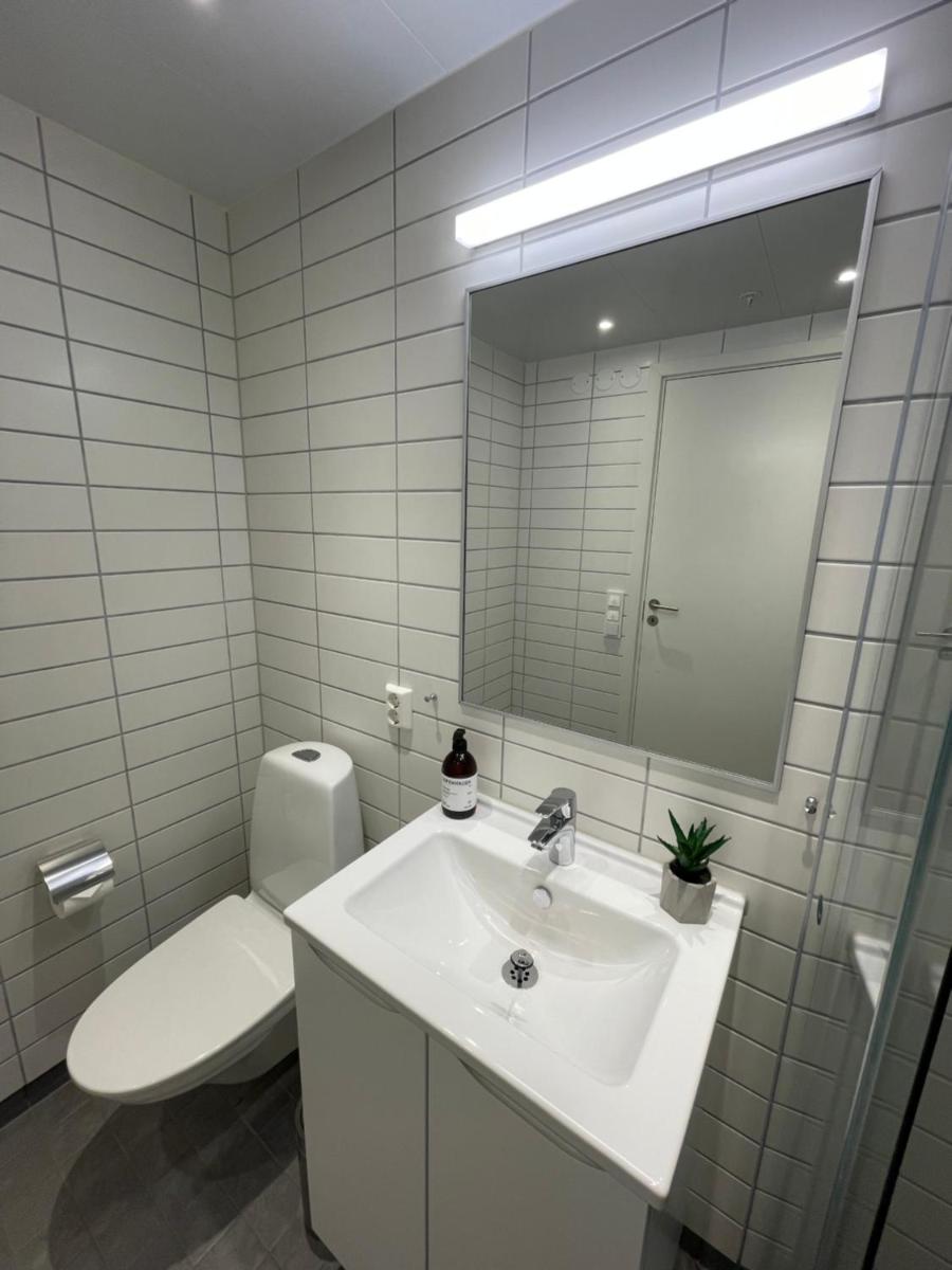 Newer apartment, with all you needs! 25 minutes to Oslo City or OSL Airport! - Housity