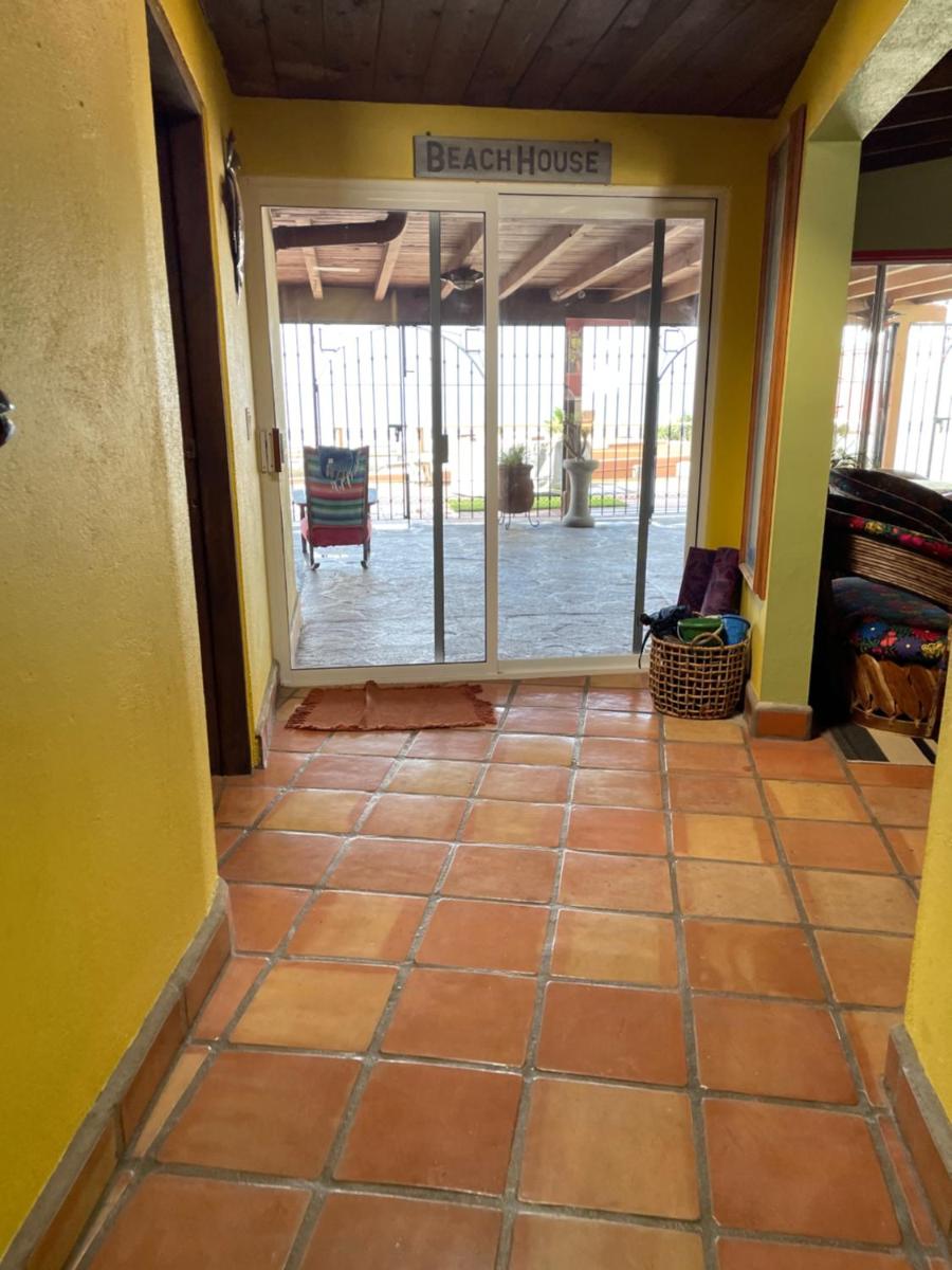Baja Paradise, La Misión - Housity