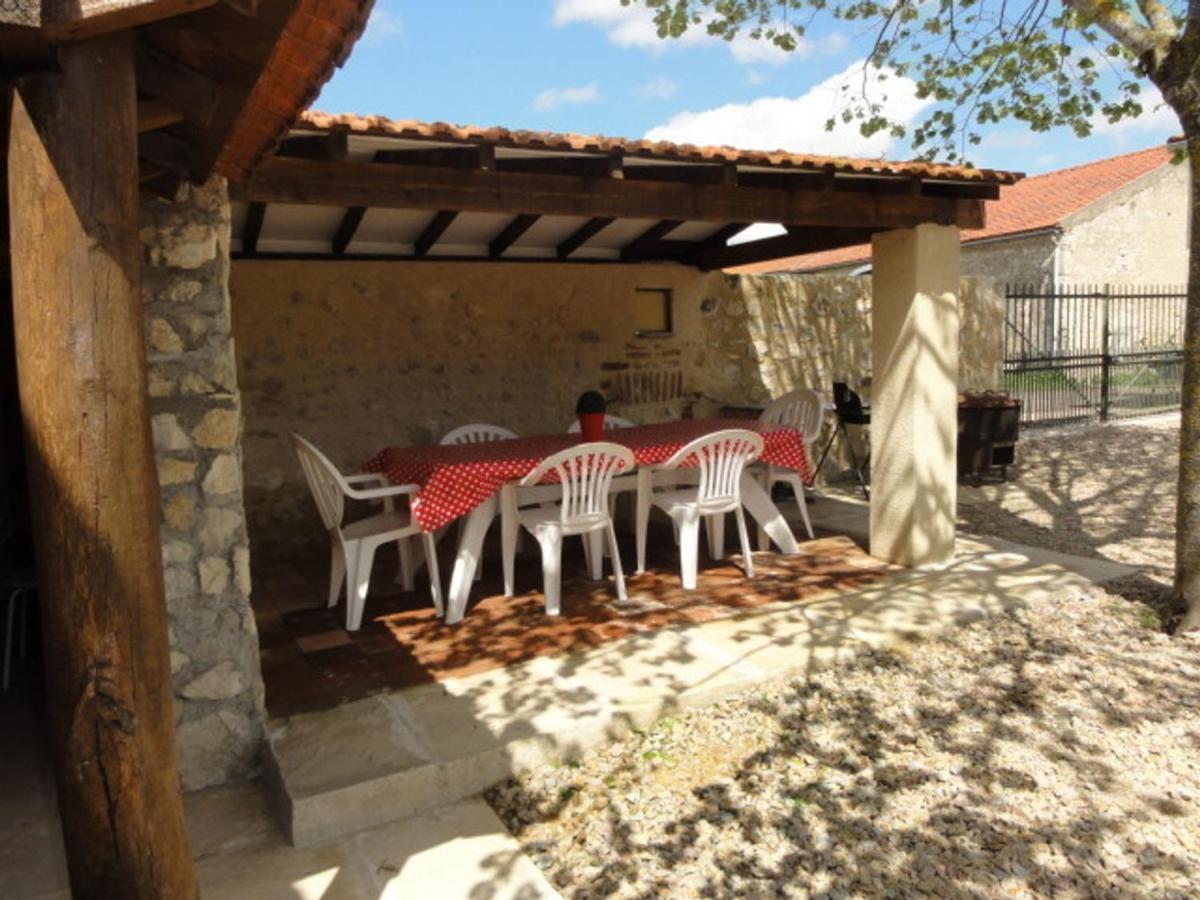 Suitetrails - Gîte Charroux - Allier, 4 pièces, 7 personnes - FR-1-489-271