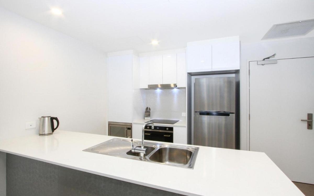 IQ Smart Apartments 704 Braddon ACT - Housity