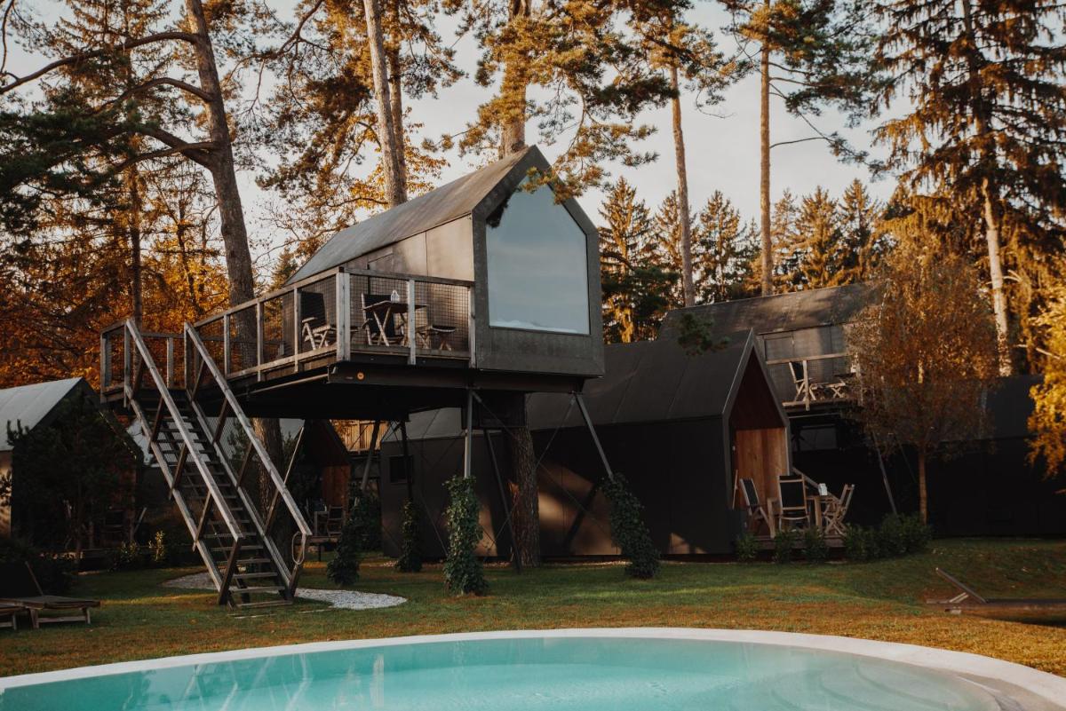 Luxury glamping Chocolate village - Housity