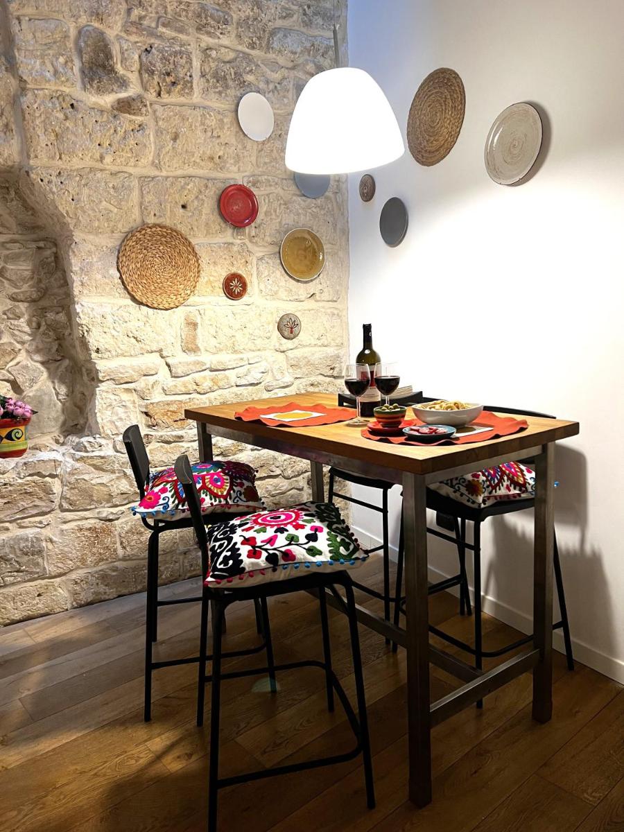 Palazzo Barone,nel cuore del Borgo Antico. - Housity