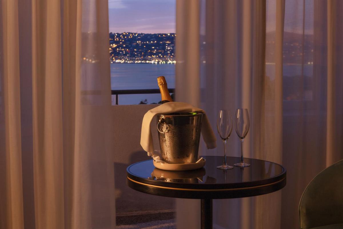 Boissons dans l'établissement The 1932 Hotel & Spa Cap d'Antibes - MGallery Collection