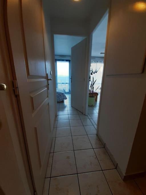 2 pièces avec Terrasse, Piscine, parking privatif - Housity