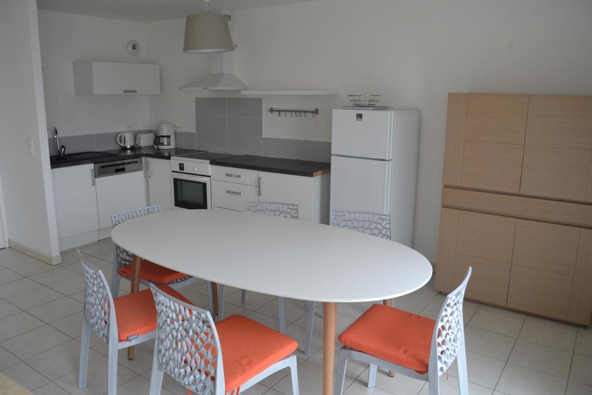pleneuf val andre appart vue mer 2 à 4 personnes - Housity