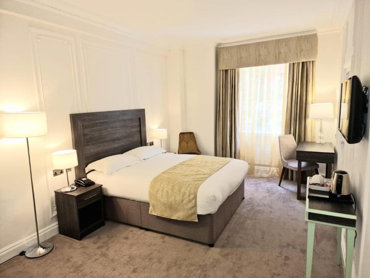 Astor Court Hotel - Housity