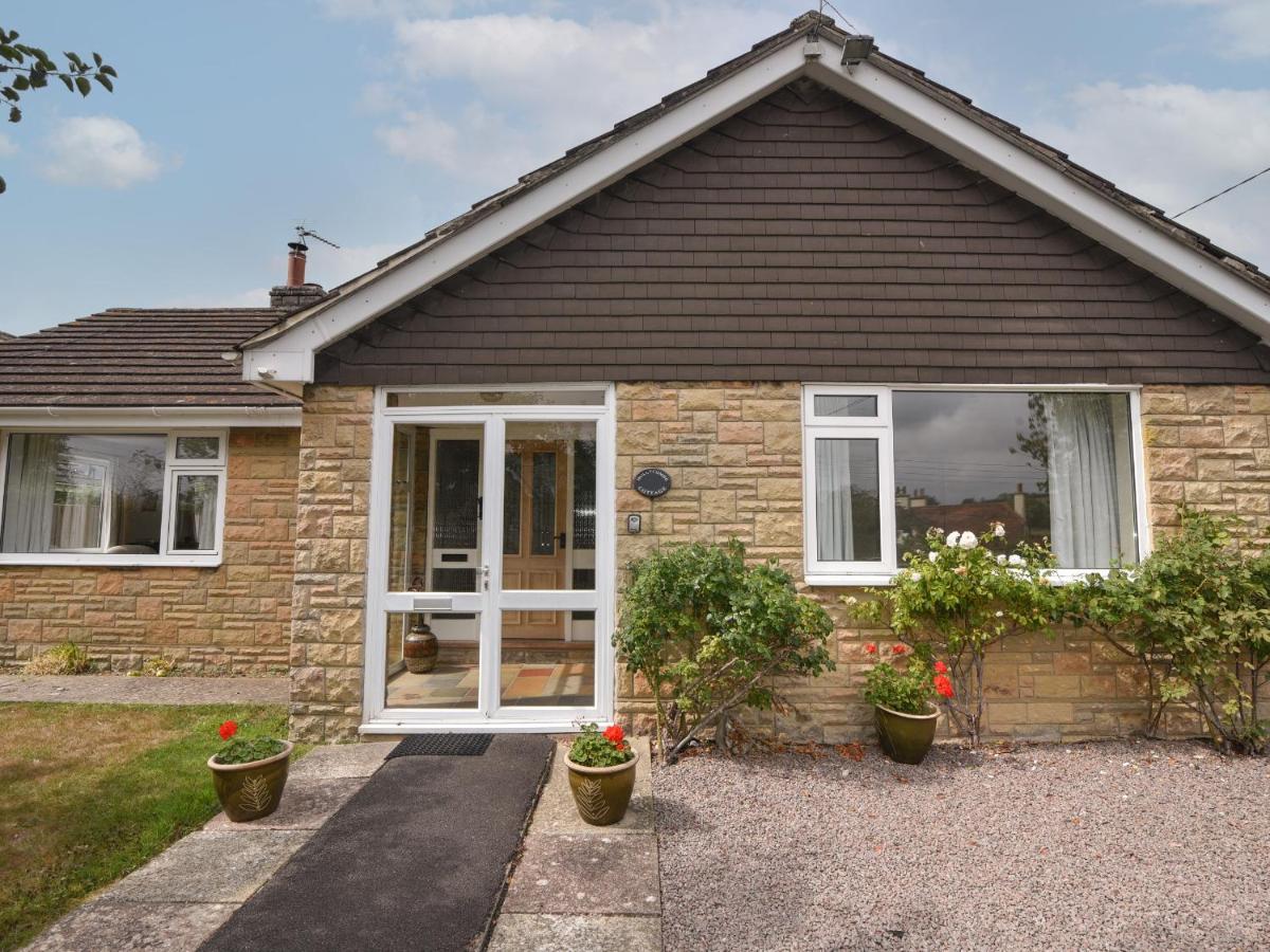 Hollycombe Cottage - Housity