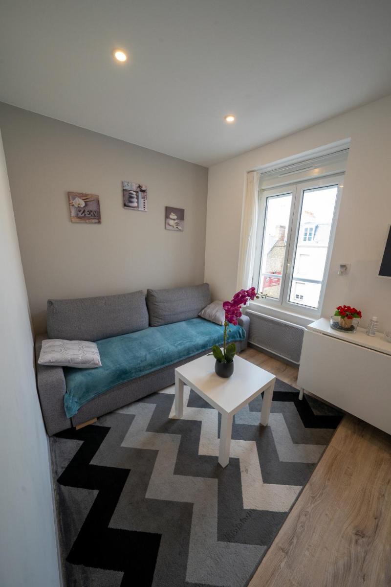 La merveille de Rochebonne 2 - Housity