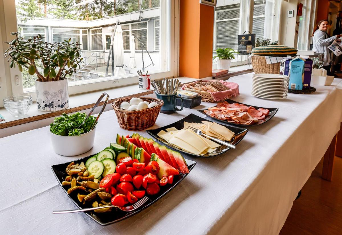 Suitetrails - Vinsanvilla Bed and Breakfast