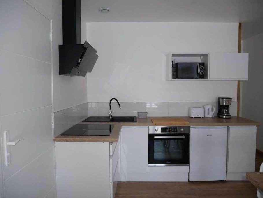 Appartement T2, au calme. - Housity