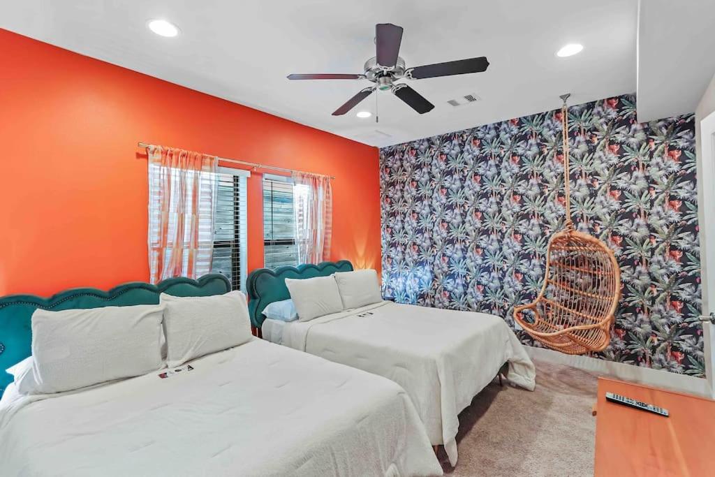 The Suite Spot III Downtown Lux Near Minute Maid - Housity