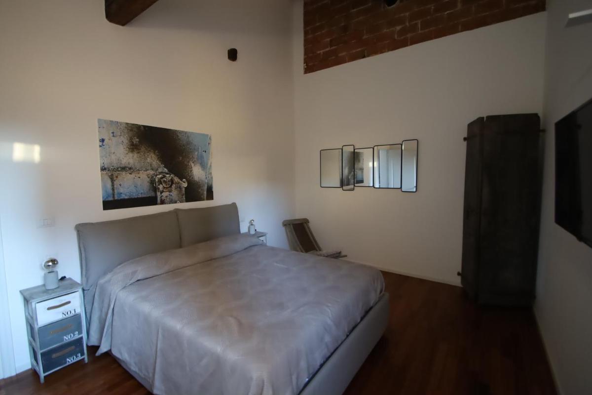 CHARME Appartamento immerso tra le mura bolognesi - Housity