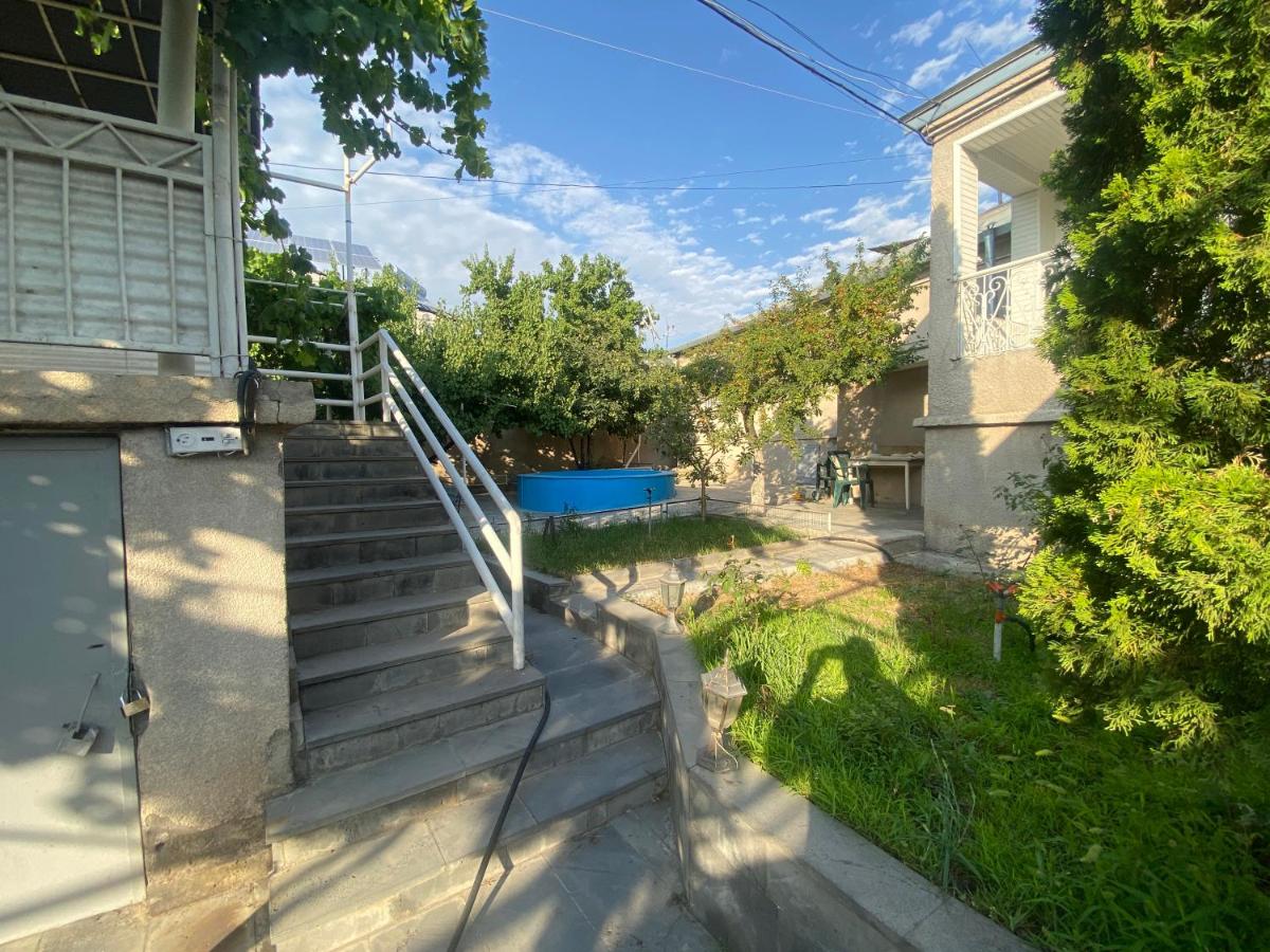 Nork House - Housity