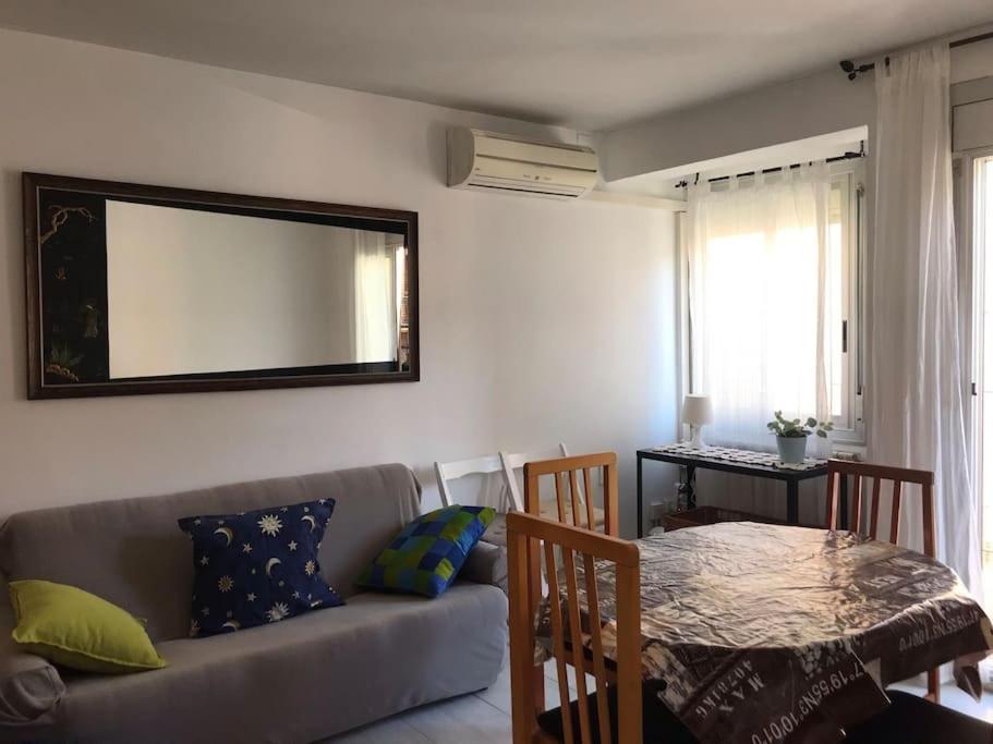 Apartamento cuatro vientos con wifi para trabajar - Housity