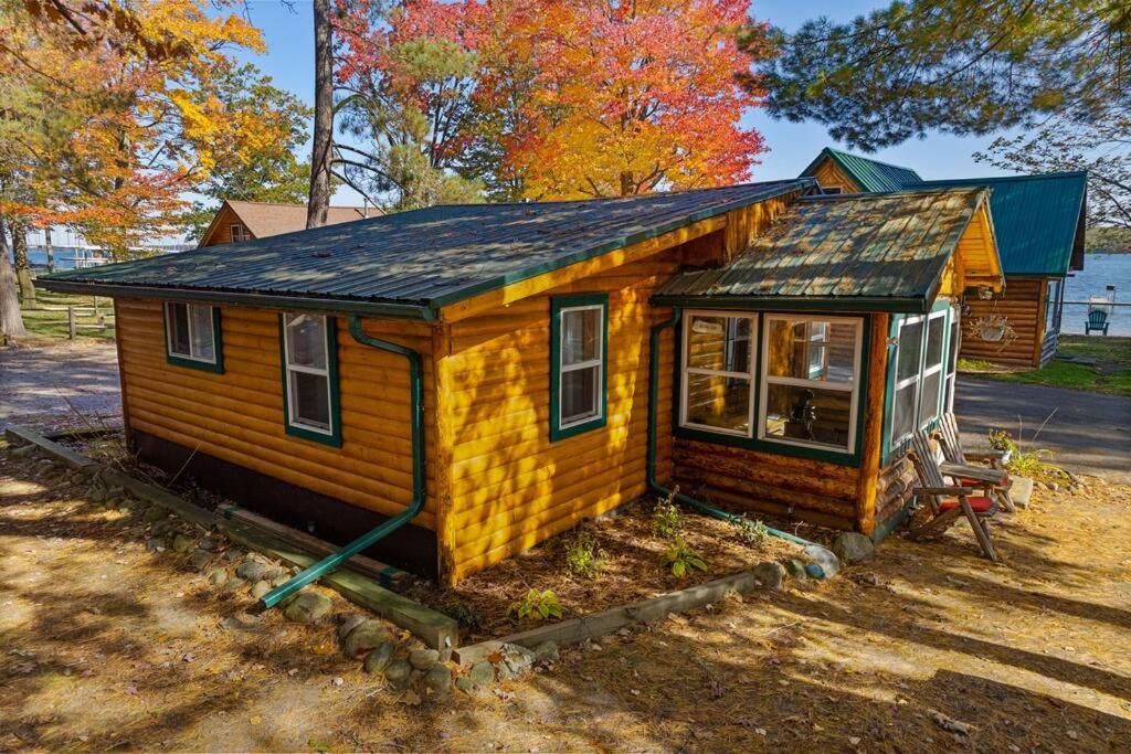 Sarah's Cabin on Otsego Lake - Housity