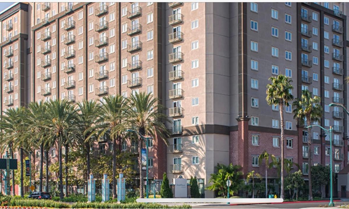 WorldMark by Wyndham Anaheim - Housity
