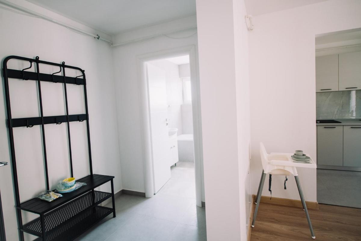 Dream House Apartments - Housity