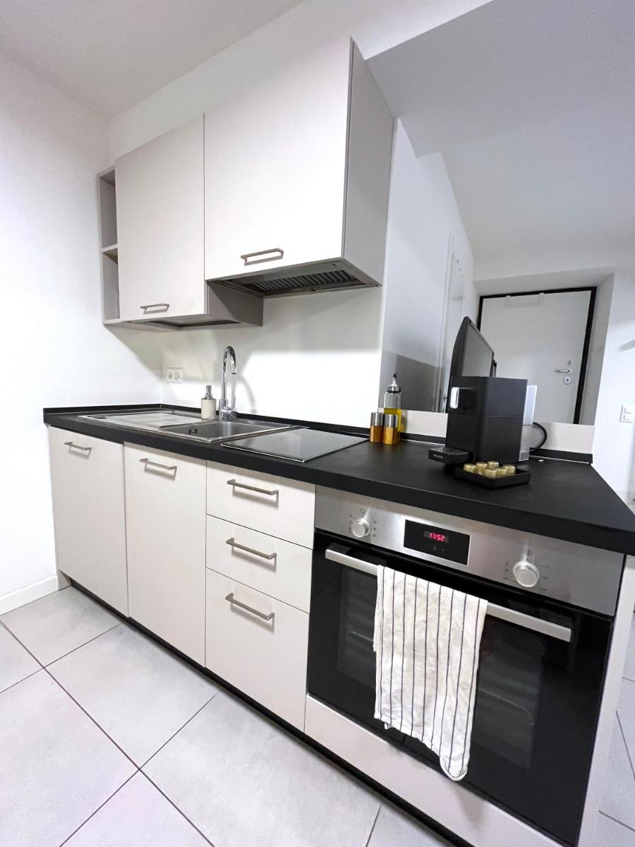 The Hidden Studio; Comfy & close to the Lake - Housity