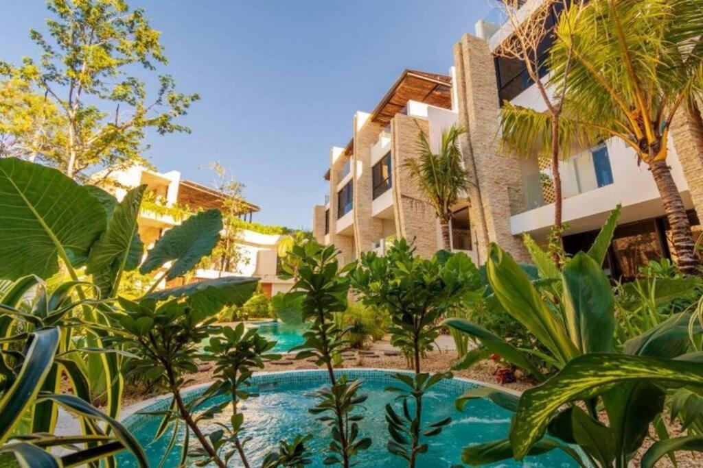Suitetrails - Spacious Studio Apartment with Private Pool