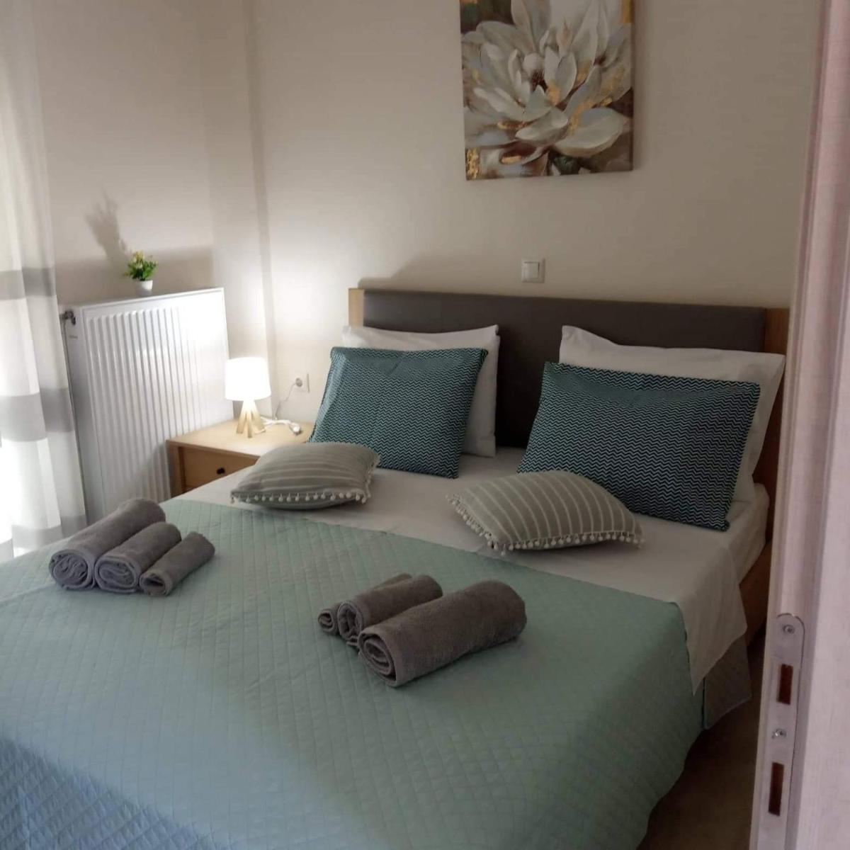 AVELLANA LUXURY SUITES - Housity