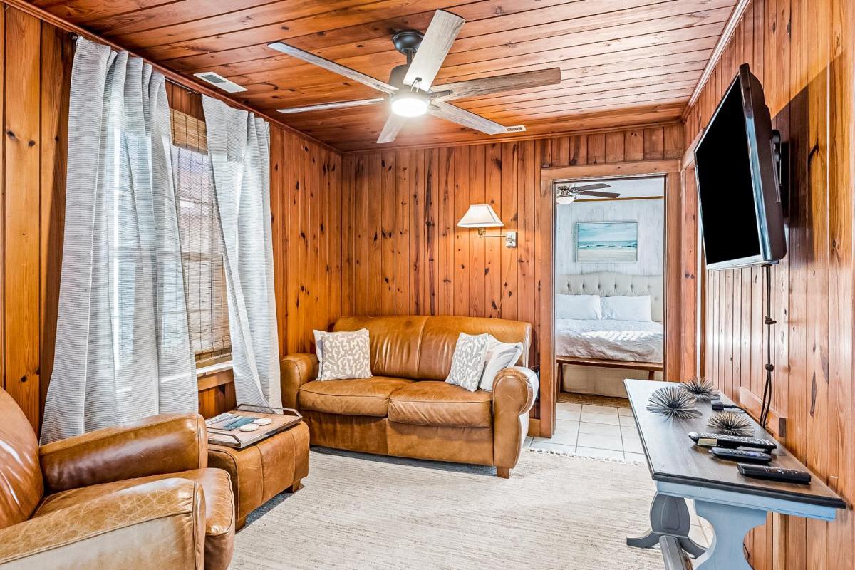 Charming Cottage - Housity