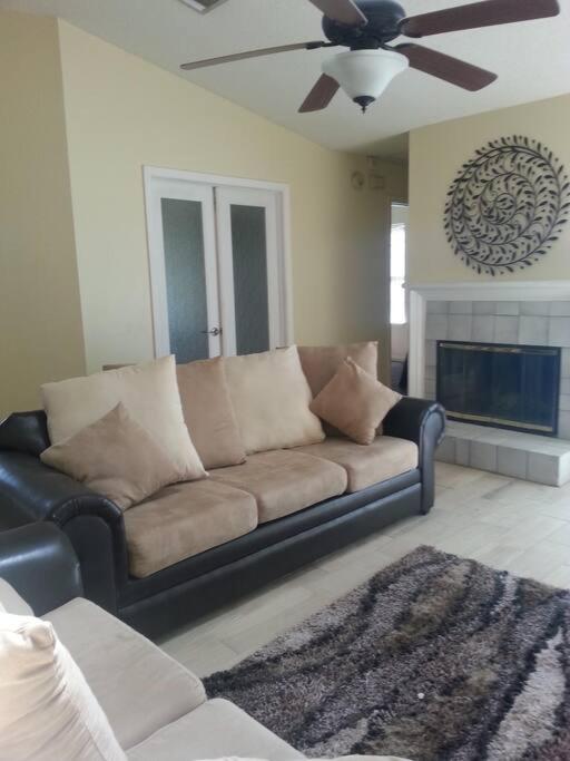 Tallahassee Gem: Cozy & Convenient - Housity