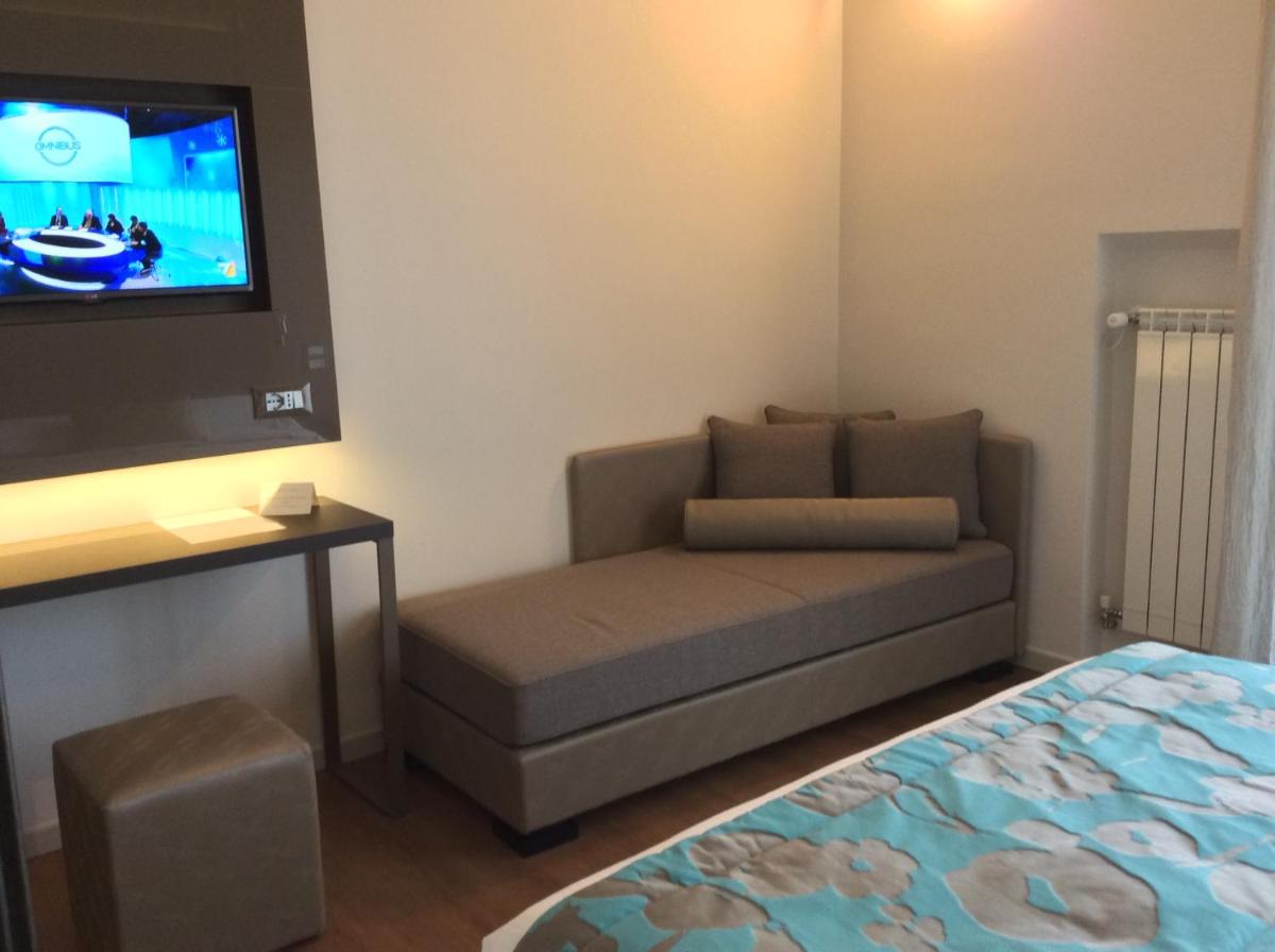 Hotel Ariston & Apartments - Housity